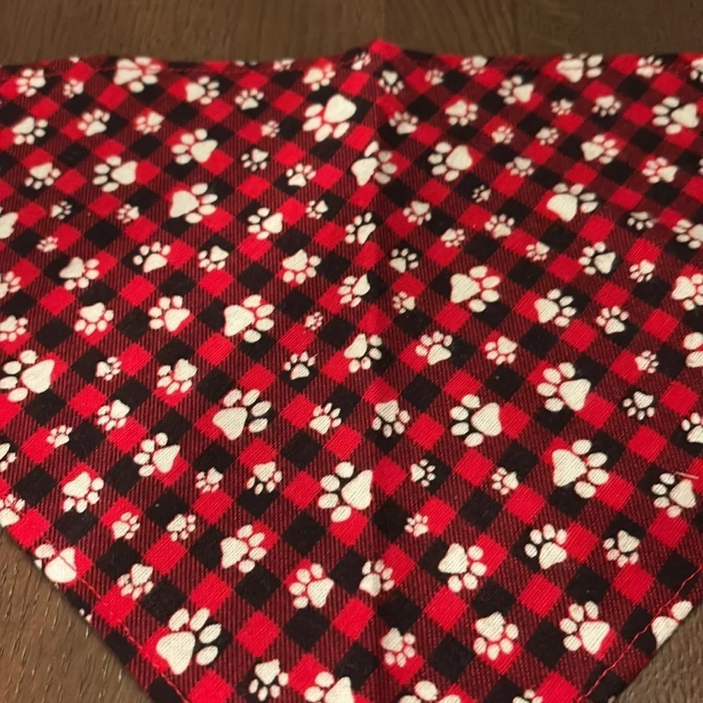 Hand crafted Dog bandana Plaid and Patterned